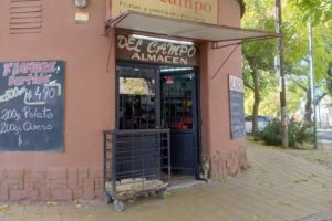 Almac&eacute;n Del Campo