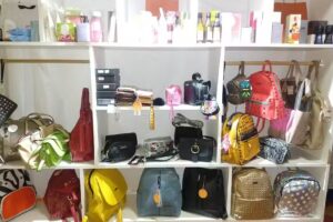 Alondra – Marroquinería – Regalaría – Perfumería