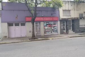 AROMAS Perfumer&iacute;as