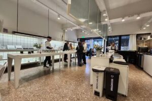 BLIND Fragancias de autor & Caf&eacute; de especialidad