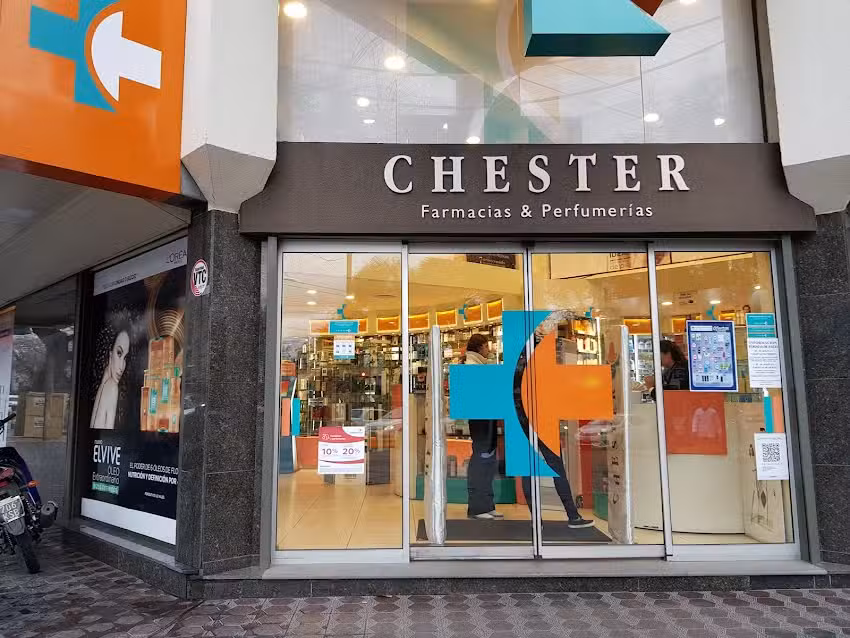 Chester Farmacias & Perfumer&iacute;as Plazoleta