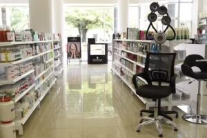 Cristal Perfumer&iacute;a Y Cosm&eacute;tica