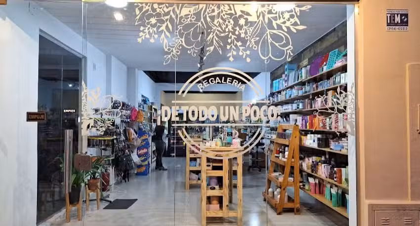 De todo un poco !! Pampa pagos, kiosco, regalar&iacute;a.