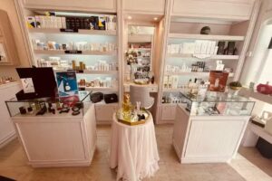 EC PARFUMS&BEAUT&Eacute;