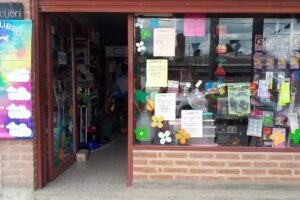 El Colibrí – Mercería y Perfumería