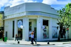 El Palacio Perfumer&iacute;a-Sal&oacute;n de Peinados