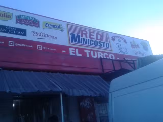 El Turco autoservicio y perfumer&iacute;a