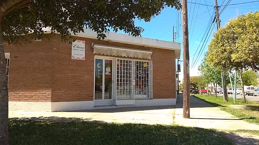 Elana Perfumer&iacute;a Y Pa&ntilde;alera