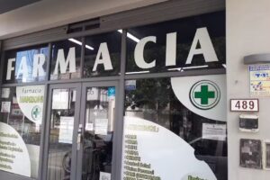 Farmacia Manzoni (Art. Perfumería y Limpieza)