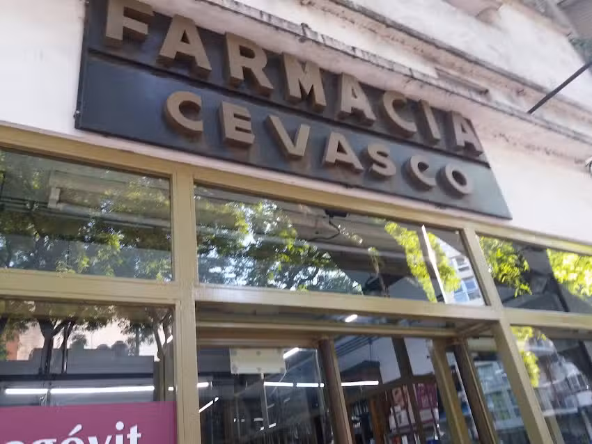 FARMACIA & PERFUMERIA CEVASCO