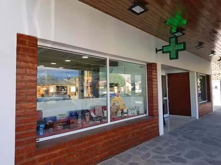 Farmacia y Perfumeria FARMAVITAL