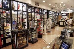 Farmacia y Perfumeria Jard&iacute;n