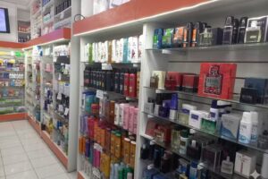 Farmacia y Perfumeria Lourdes