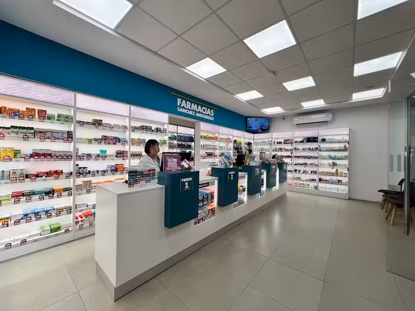 Farmacias Sanchez Antoniolli 28