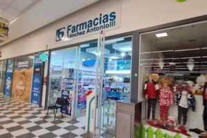 Farmacias Sanchez Antoniolli 8
