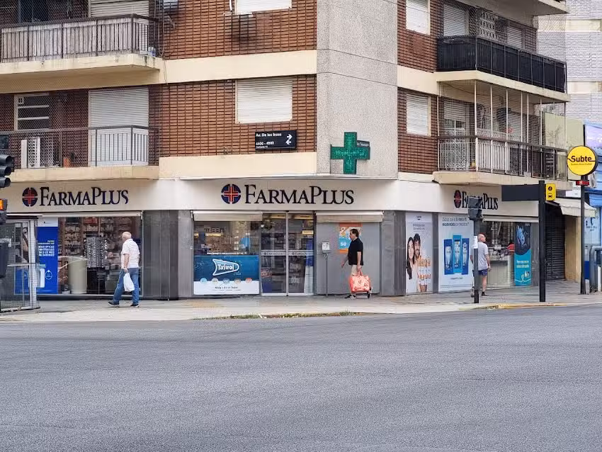 FARMAPLUS &ndash; VILLA URQUIZA II