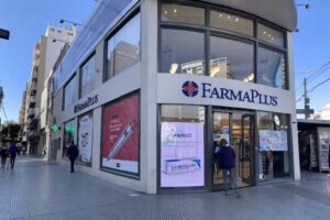 FARMAPLUS – VILLA URQUIZA III