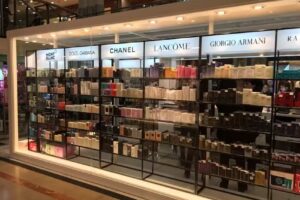 Juleriaque &ndash; Shopping del Siglo