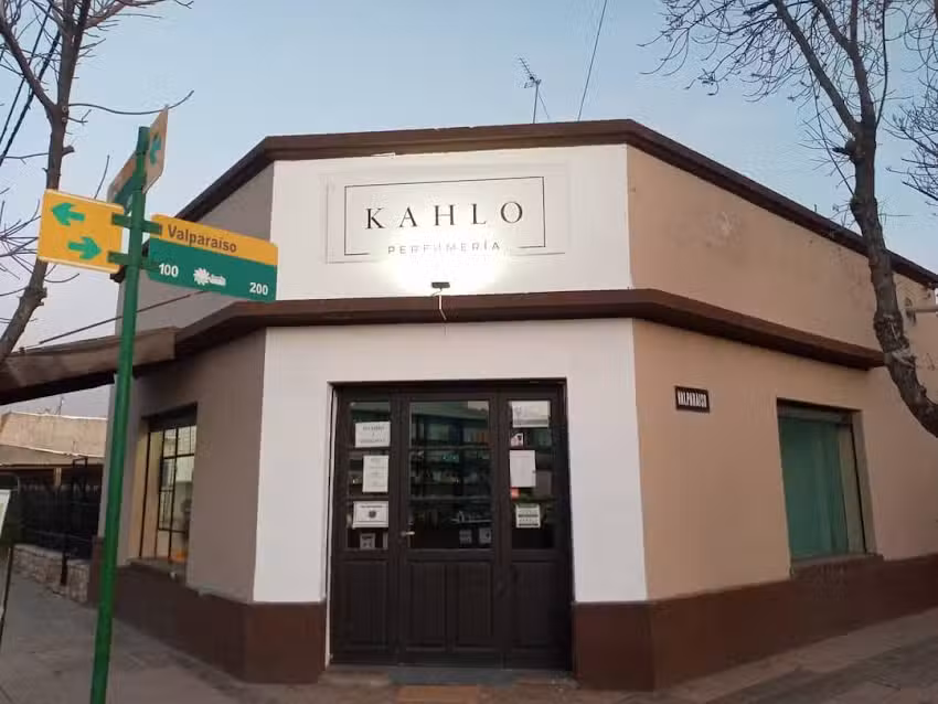 KAHLO PERFUMERIA