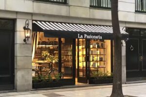 La Pasionaria Paseo del Siglo