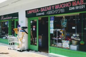 Las bambinas de siempre. Art. Limpieza, perfumería y bazar