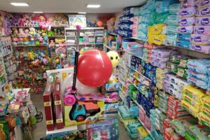 Les Peques V. Espa&ntilde;a