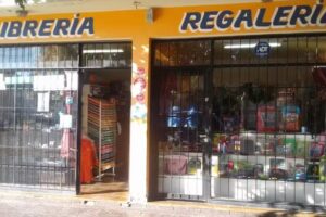 Librer&iacute;a La Pasada