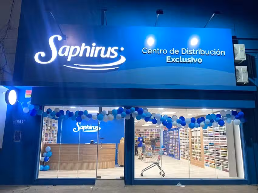 Lucari Saphirus Independencia