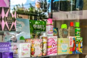 LUCIANI OCTAVIO Perfumer&iacute;a Anal&iacute;a