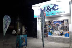 M&C PERFUMERIA Y ART. DE LIMPIEZA