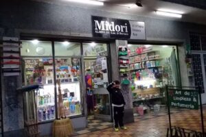 (MIDORI)-Art&iacute;culo de limpieza, perfumeria, bazar , pl&aacute;sticos,