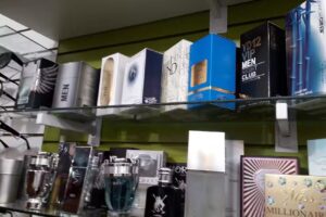 Mora Boutique & Perfumes