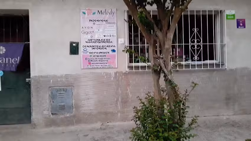 Negocio &ldquo;Melody&rdquo; Perfumer&iacute;a, Regaler&iacute;a y Drugstore