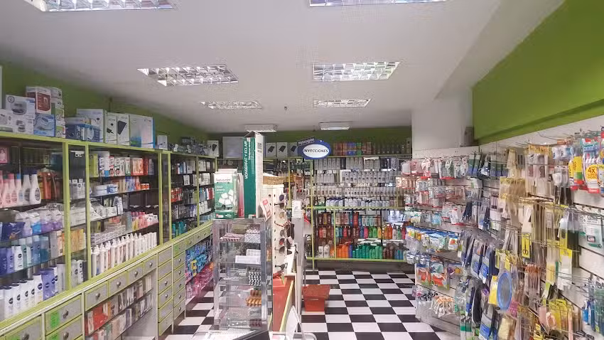 OGGI Farmacia & Perfumer&iacute;a