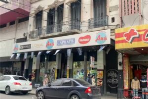 Perfumer&iacute;a Ana, T020