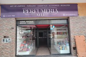 Perfumer&iacute;a AYLU