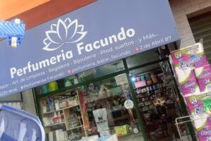 Perfumer&iacute;a Facundo