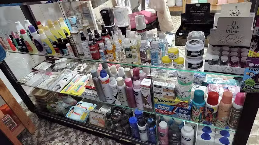 PERFUMER&Iacute;A JUANA