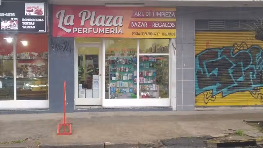 Perfumeria La Plaza