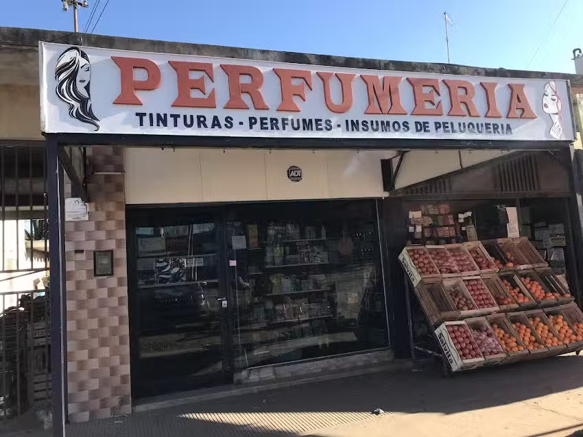 Perfumer&iacute;a Larimar