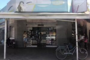 Perfumer&iacute;a Lomas