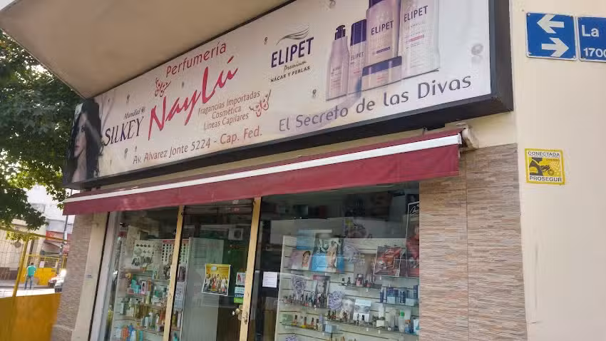 Perfumer&iacute;a Nayl&uacute;