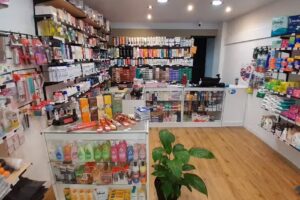 Perfumería y Art. De Limpieza – MANÁ