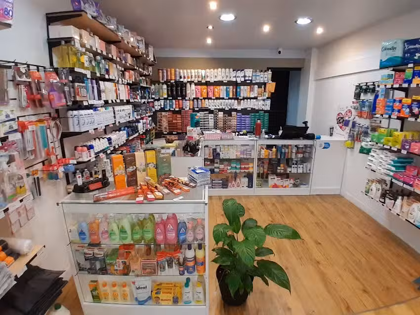 Perfumer&iacute;a y Art. De Limpieza &ndash; MAN&Aacute;