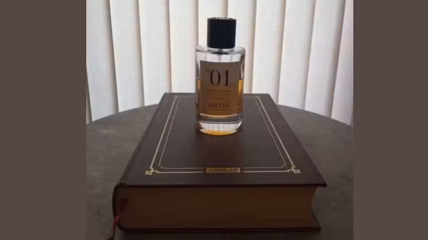 Perfumes en la Bilbioteca