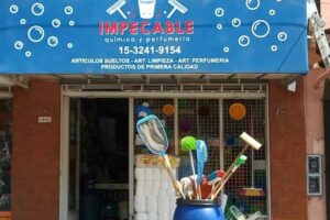 QU&Iacute;MICA Y PERFUMERIA&rdquo; IMPECABLE&rdquo;