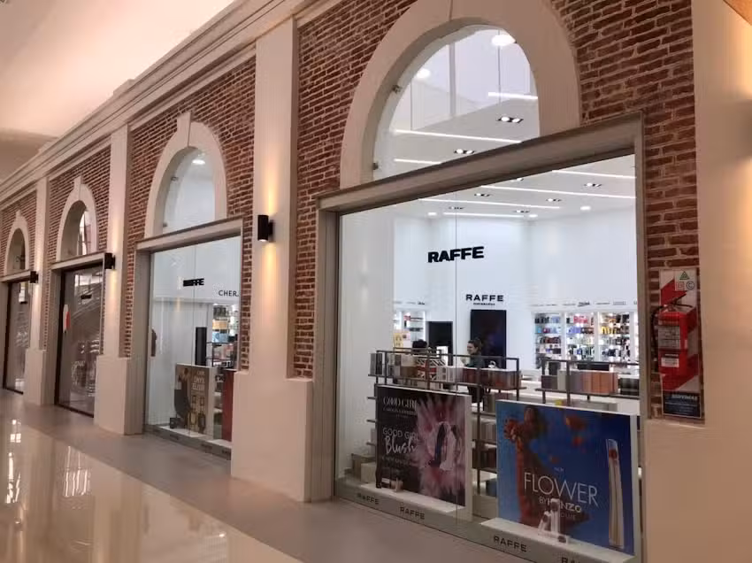 Raffe Perfumerias Paso Del Paran&aacute;