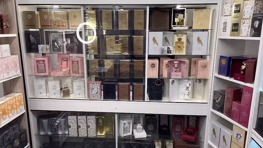 Zamak perfumer&iacute;a