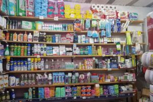 Zo&eacute; pa&ntilde;alera,perfumeria y artic de limpieza